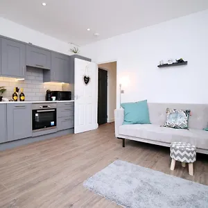 https://city-side-by-staybc.cardiffhotelswales.com