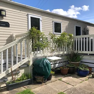 https://pinto-holiday-home-oakdene-forest-park-passes-inc.tophotelsbath.com